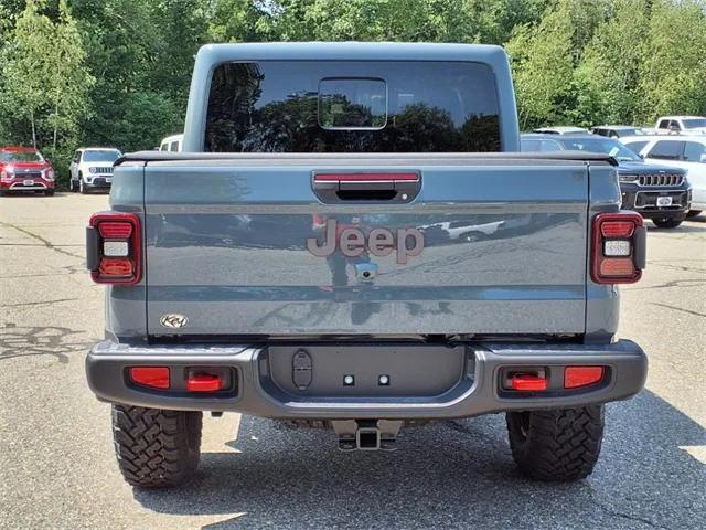 new 2025 Jeep Gladiator car, priced at $55,765