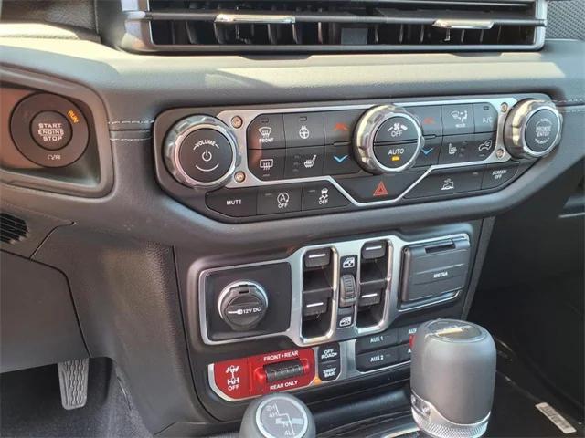 new 2025 Jeep Gladiator car, priced at $55,765