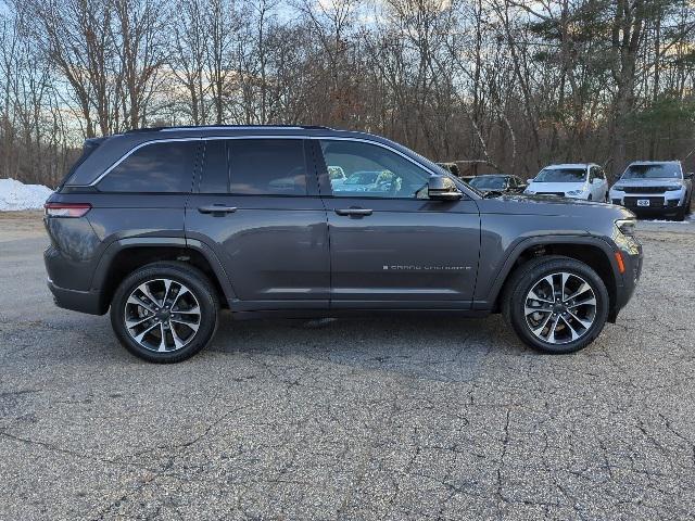 used 2022 Jeep Grand Cherokee car, priced at $37,995