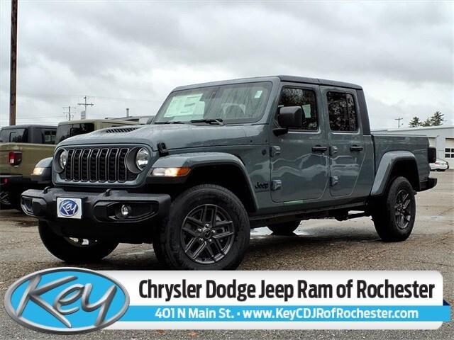 new 2025 Jeep Gladiator car, priced at $47,815