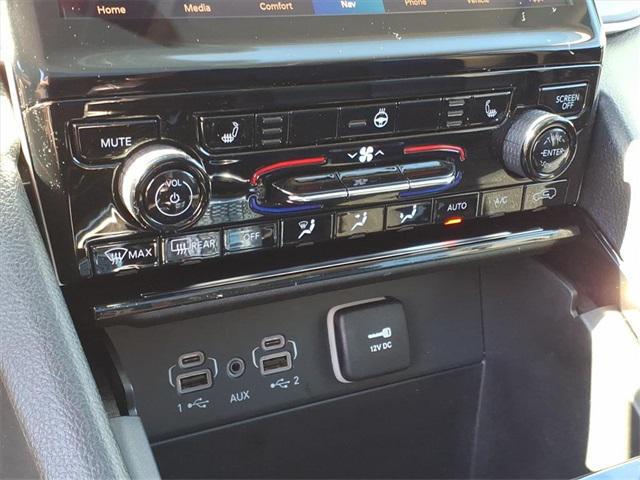 used 2023 Jeep Grand Cherokee L car, priced at $34,995