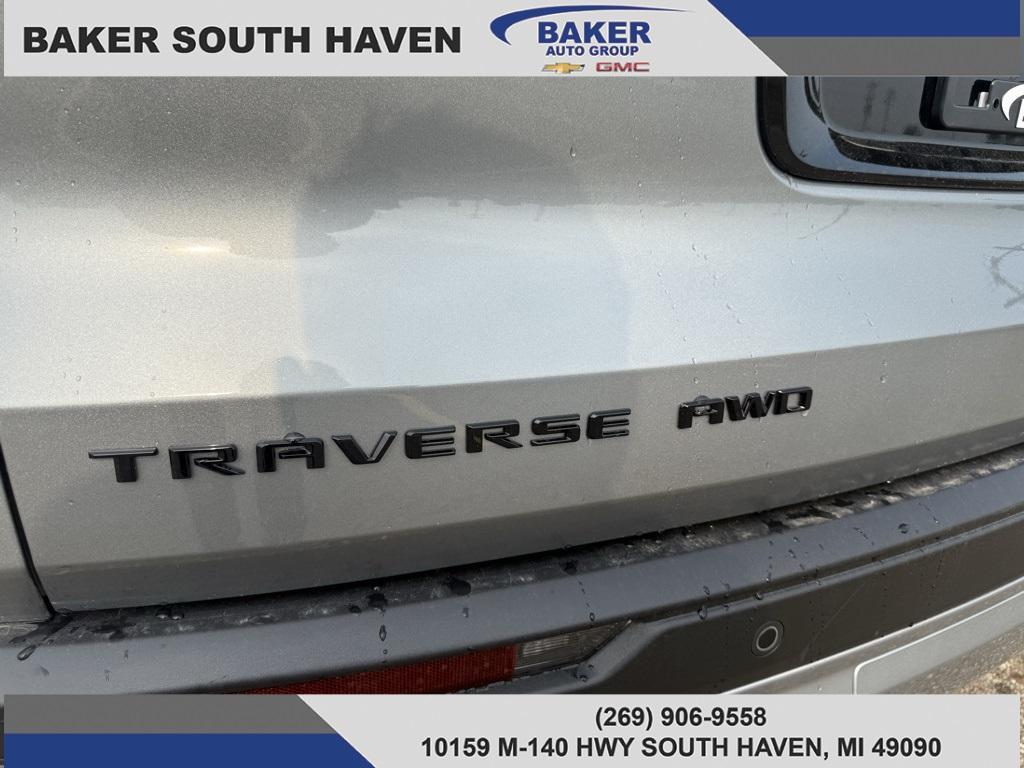 new 2025 Chevrolet Traverse car, priced at $50,145