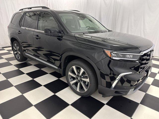 new 2025 Honda Pilot car, priced at $51,292