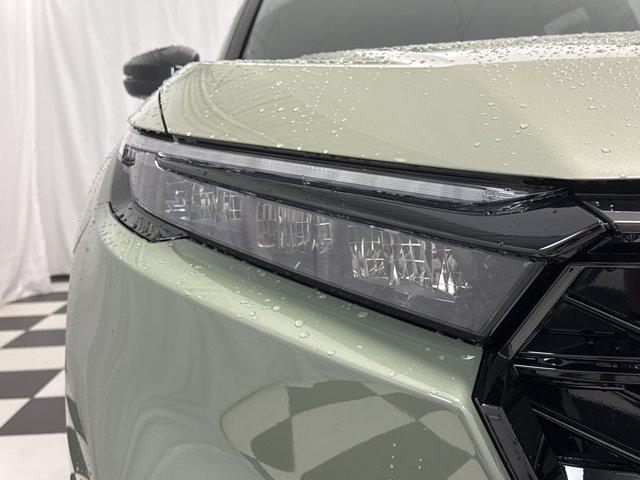 new 2026 Honda CR-V Hybrid car, priced at $38,779