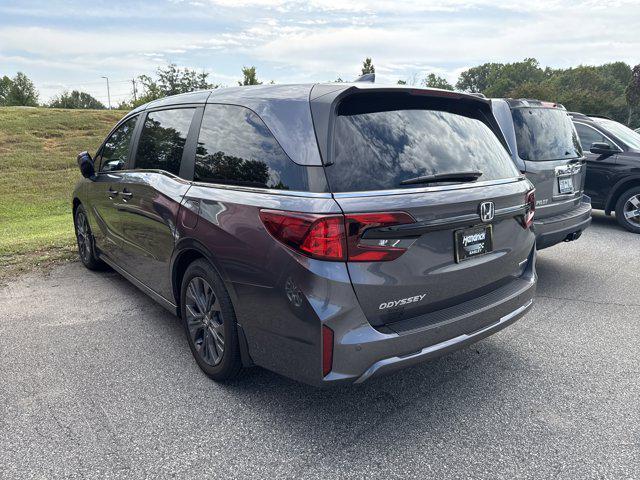 used 2025 Honda Odyssey car, priced at $44,121