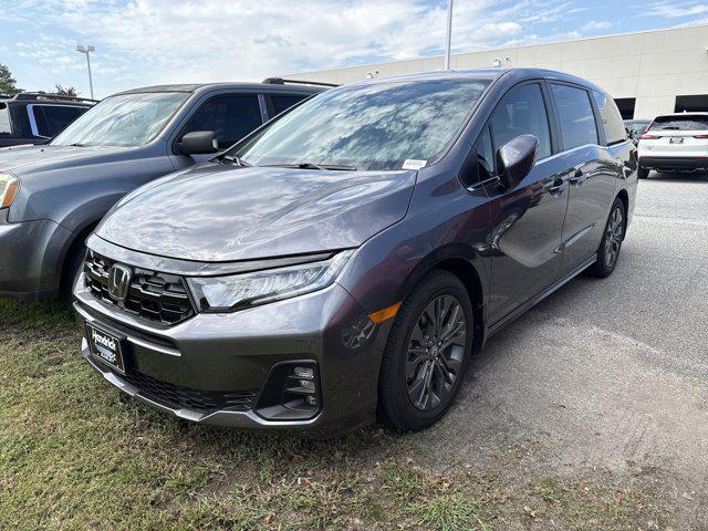 used 2025 Honda Odyssey car, priced at $44,121