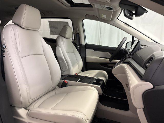 new 2026 Honda Odyssey car, priced at $42,199