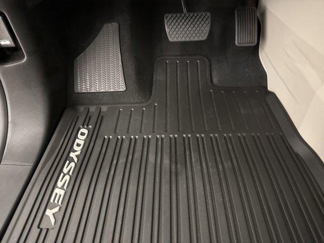 new 2026 Honda Odyssey car, priced at $42,199