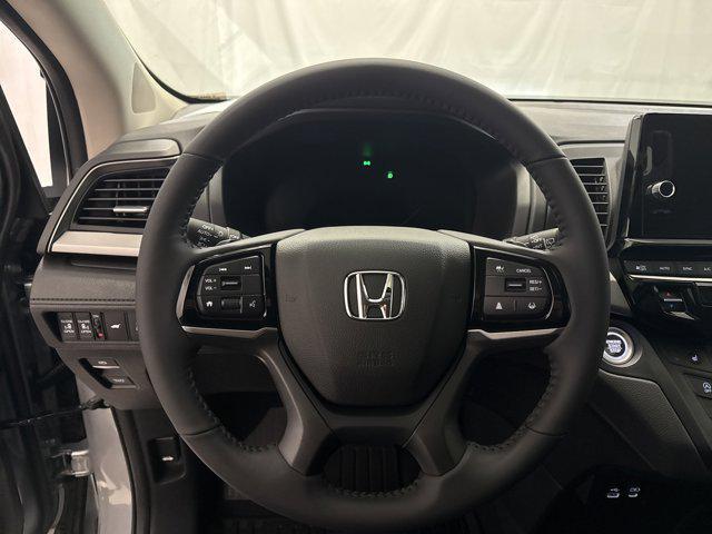 new 2026 Honda Odyssey car, priced at $41,199