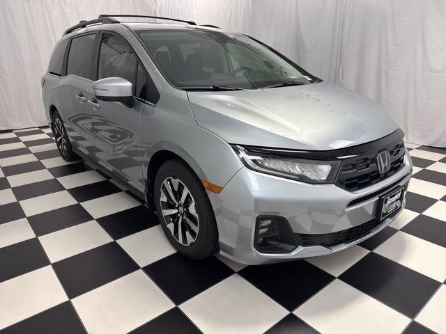 new 2026 Honda Odyssey car, priced at $41,199