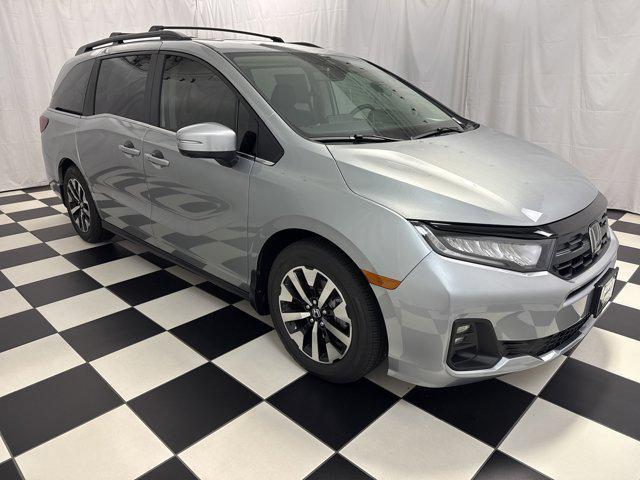 new 2026 Honda Odyssey car, priced at $41,199