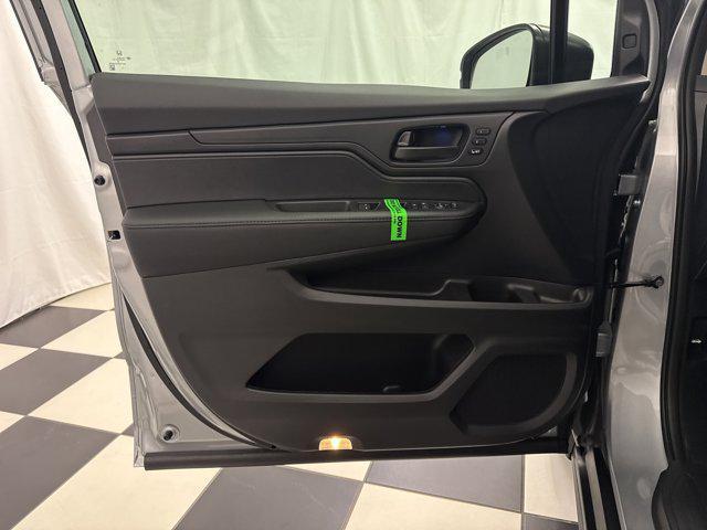 new 2026 Honda Odyssey car, priced at $41,199