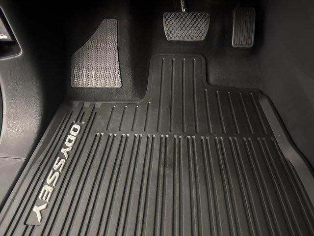 new 2026 Honda Odyssey car, priced at $41,199