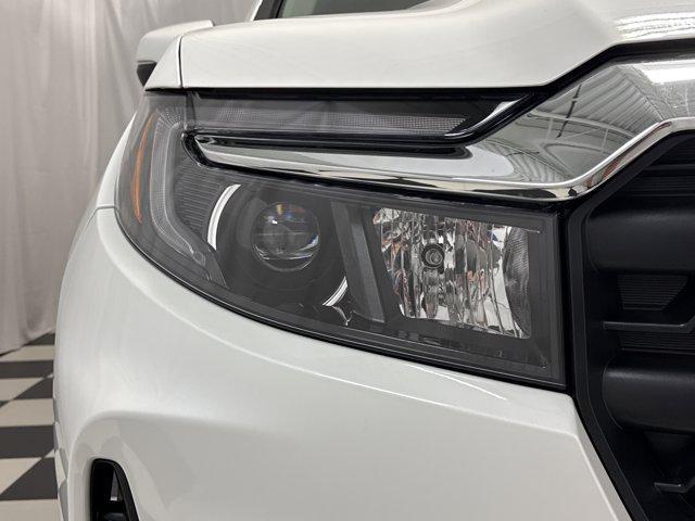 new 2025 Honda Ridgeline car, priced at $44,430