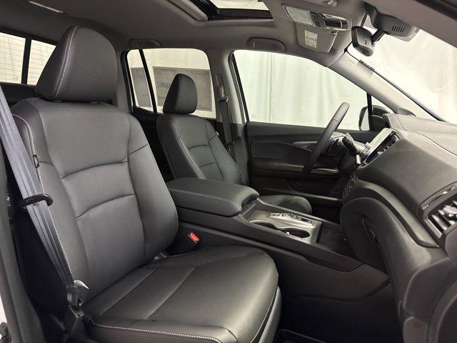 new 2025 Honda Ridgeline car, priced at $44,430