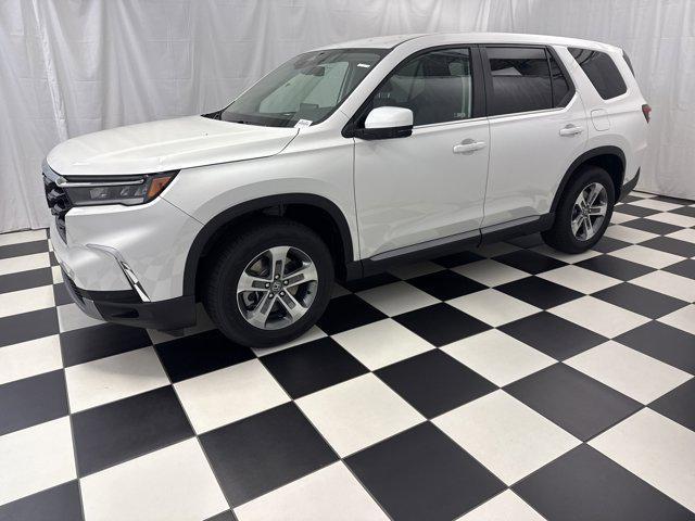 new 2025 Honda Pilot car, priced at $42,796
