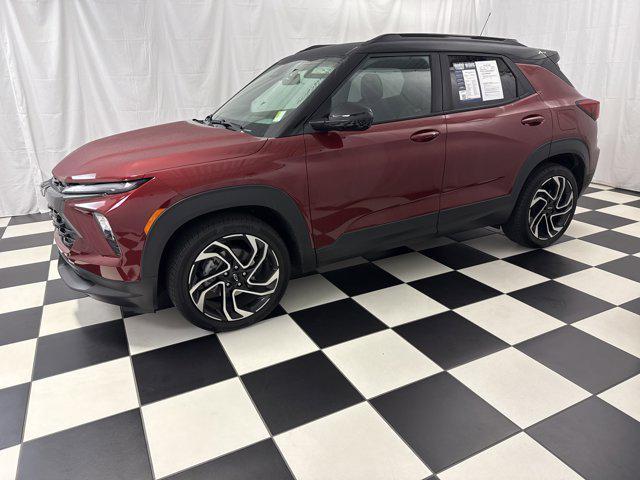 used 2025 Chevrolet TrailBlazer car, priced at $28,300