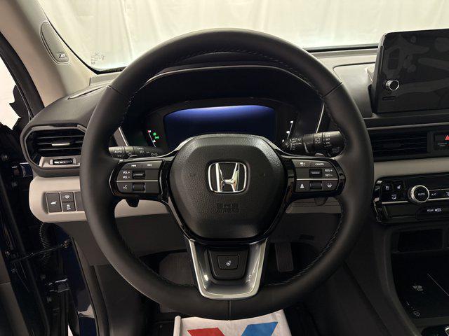 new 2025 Honda Pilot car, priced at $51,292