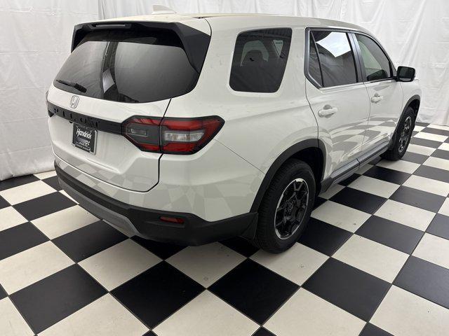 new 2025 Honda Pilot car, priced at $44,535