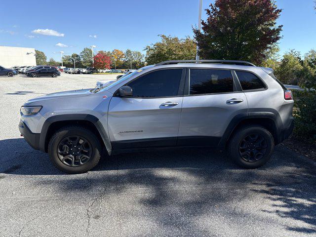 used 2019 Jeep Cherokee car, priced at $18,994