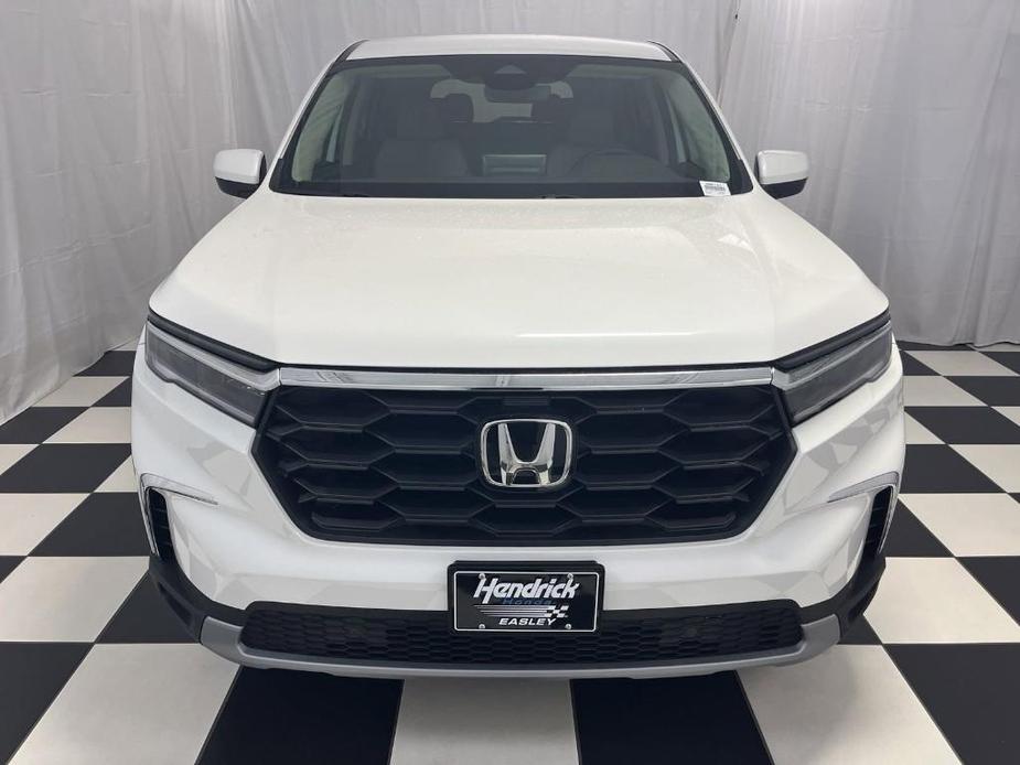 new 2025 Honda Pilot car, priced at $42,459