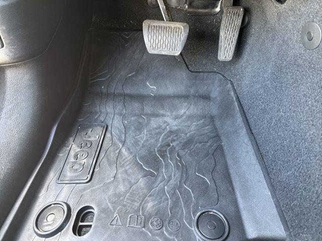 used 2021 Jeep Gladiator car, priced at $34,527