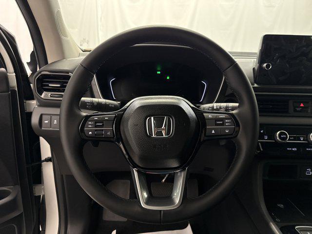 new 2025 Honda Pilot car, priced at $43,467