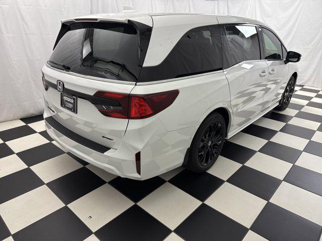 new 2026 Honda Odyssey car, priced at $43,211