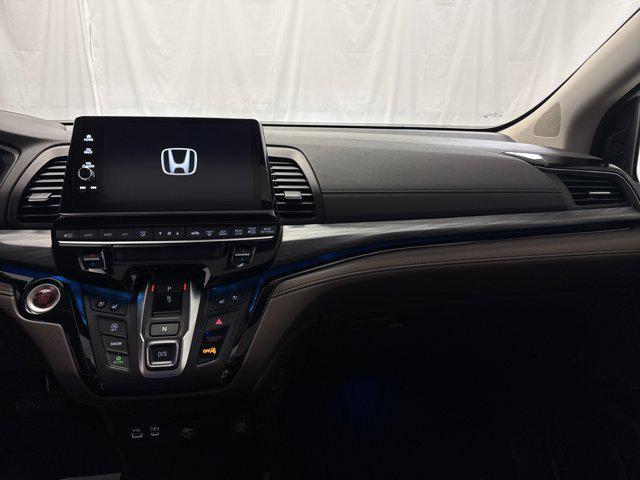 used 2025 Honda Odyssey car, priced at $51,520