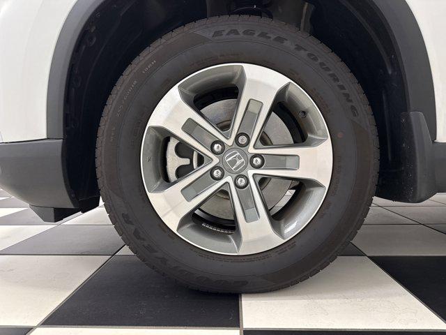 used 2025 Honda Pilot car, priced at $42,812