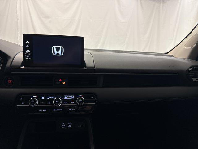 used 2025 Honda Pilot car, priced at $42,812