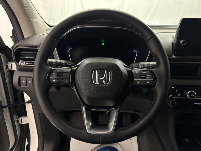 used 2025 Honda Pilot car, priced at $42,812