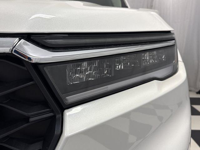 used 2025 Honda Pilot car, priced at $42,812