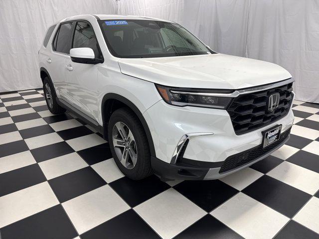 used 2025 Honda Pilot car, priced at $42,812