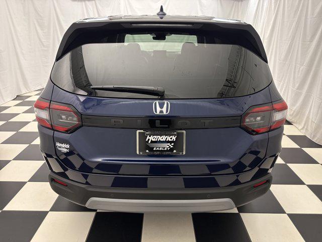 new 2025 Honda Pilot car, priced at $42,414