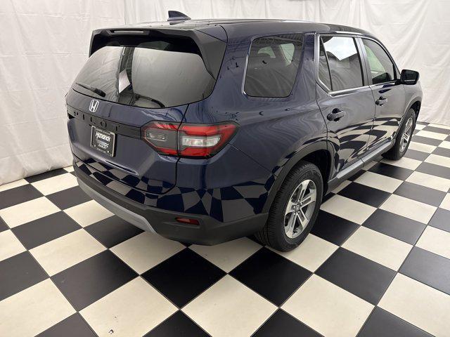 new 2025 Honda Pilot car, priced at $42,414