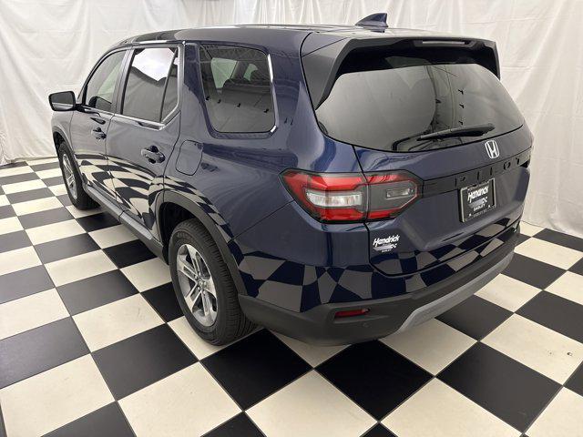 new 2025 Honda Pilot car, priced at $42,414