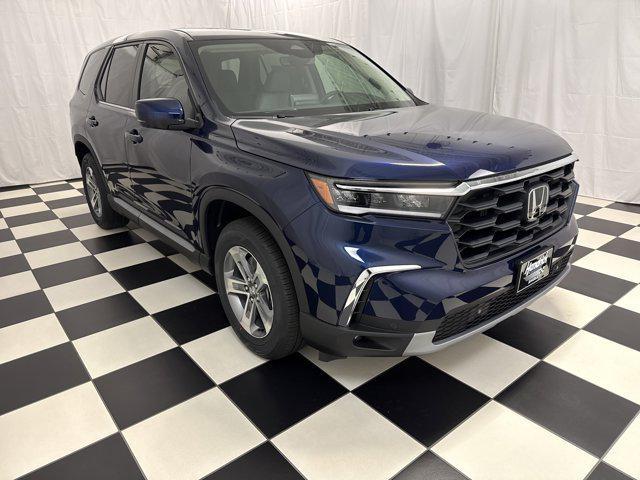 new 2025 Honda Pilot car, priced at $42,414