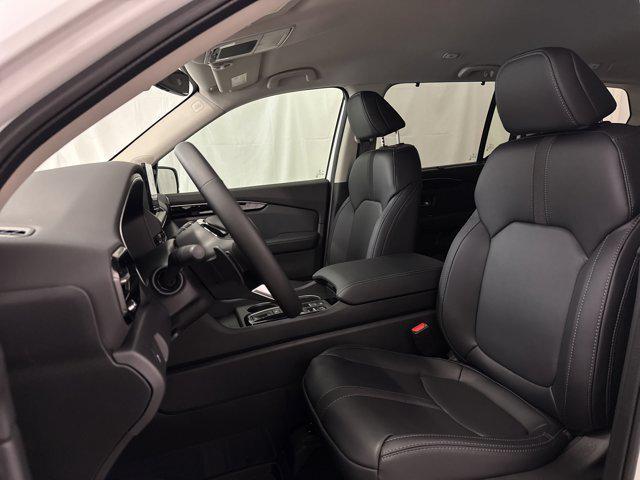 new 2025 Honda Pilot car, priced at $45,358