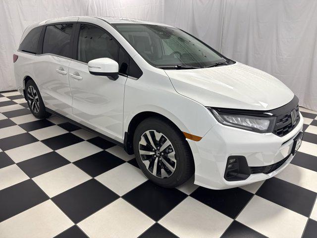 new 2026 Honda Odyssey car, priced at $42,180