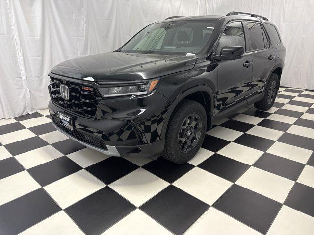 new 2025 Honda Pilot car, priced at $47,948