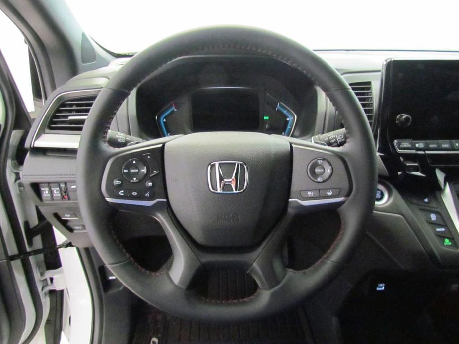 new 2024 Honda Odyssey car, priced at $43,610