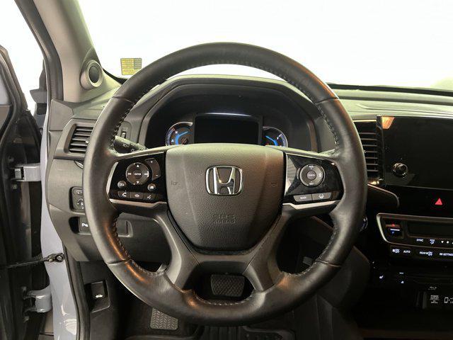 used 2022 Honda Pilot car, priced at $35,174