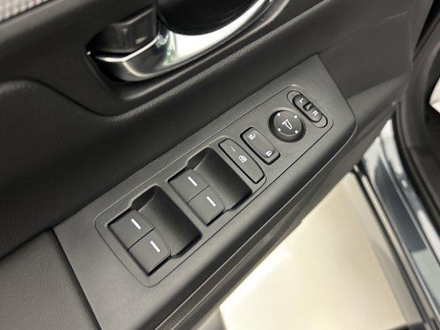 new 2025 Honda CR-V Hybrid car, priced at $38,625