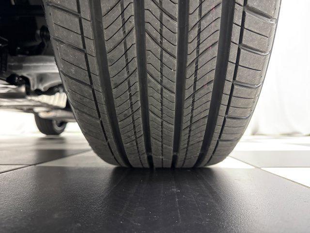 new 2025 Honda Pilot car, priced at $45,880