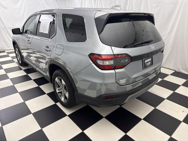 used 2024 Honda Pilot car, priced at $39,224