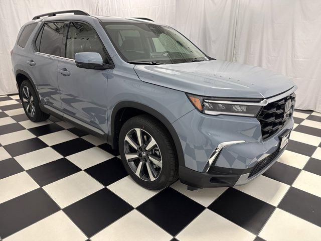 new 2025 Honda Pilot car, priced at $51,765