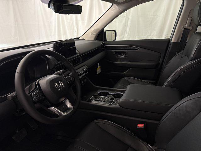 new 2025 Honda Pilot car, priced at $51,765