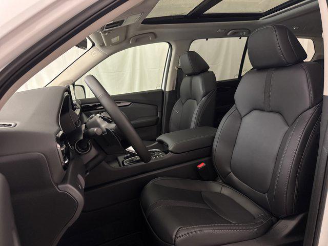 new 2025 Honda Pilot car, priced at $45,880