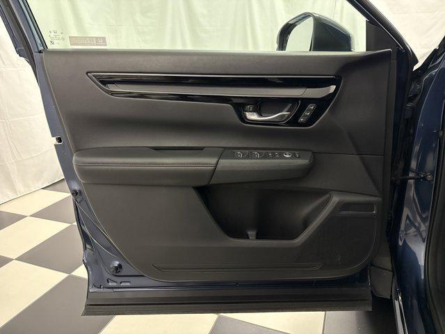 used 2024 Honda CR-V car, priced at $32,678
